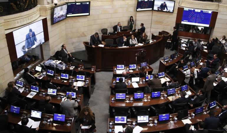 Qué es el estatuto de oposición: Este lunes Santos sancionará el esperado ‘Estatuto de la Oposición’