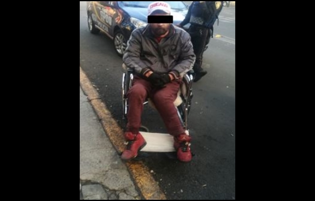 Detienen a ladrón en silla de ruedas en la Cuauhtémoc