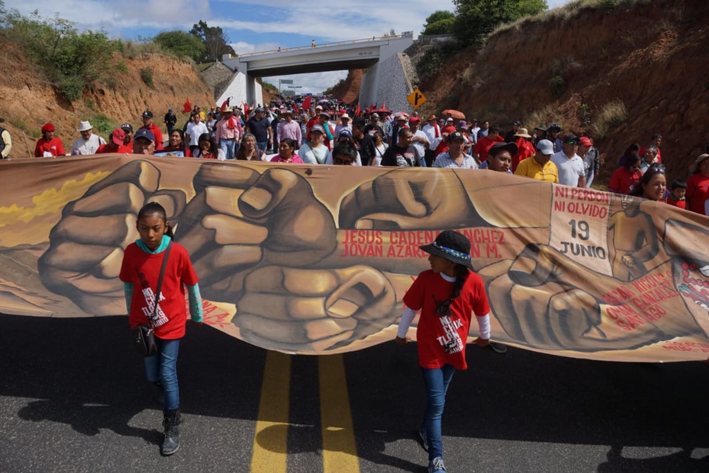 Marchan en Nochixtlán, a dos años de hechos violentos